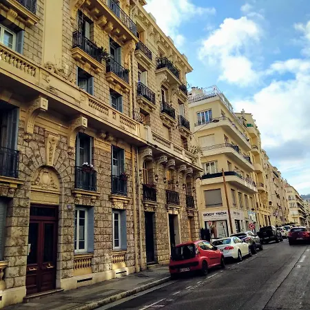 Appartement Rossini 1 - A Spacious One Bedroom In Central *